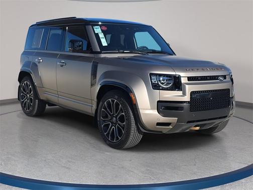 2025 Land Rover Defender V8