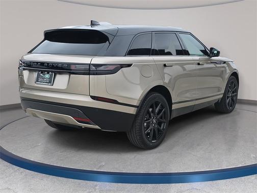 2026 Land Rover Range Rover Velar Dynamic SE