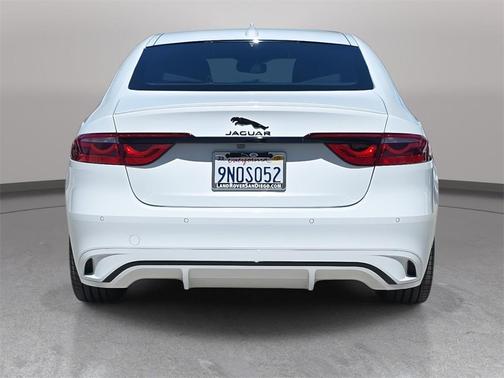 2024 Jaguar XF R-Dynamic SE