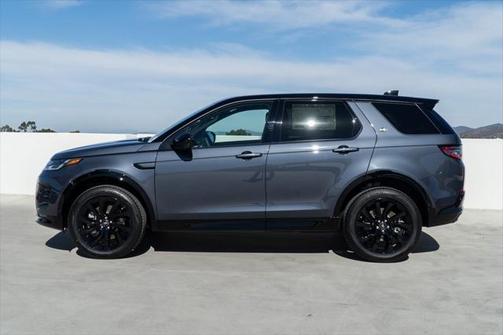 2025 Land Rover Discovery Sport SE