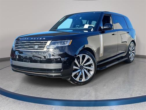 2026 Land Rover Range Rover SV