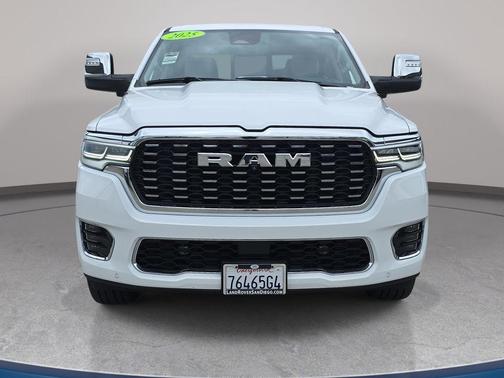 Bright White Clearcoat 2025 RAM 1500 ST