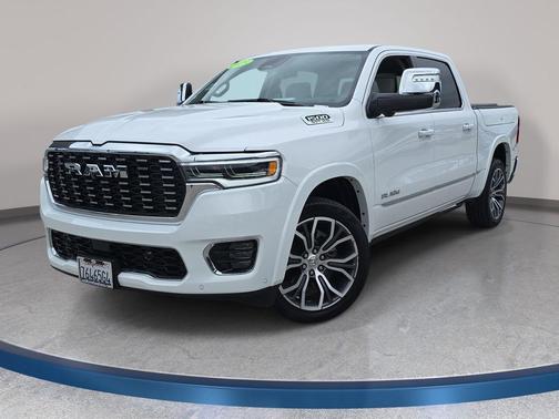 Bright White Clearcoat 2025 RAM 1500 ST