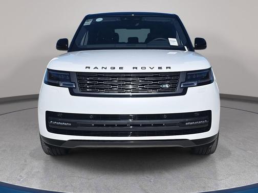 2026 Land Rover Range Rover SE