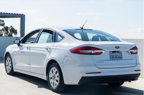 2019 Ford Fusion S