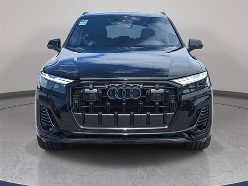 2025 Audi Q7 55 Prestige