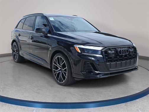 2025 Audi Q7 55 Prestige