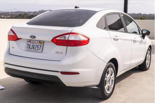2016 Ford Fiesta SE