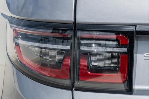 2025 Land Rover Discovery Sport S