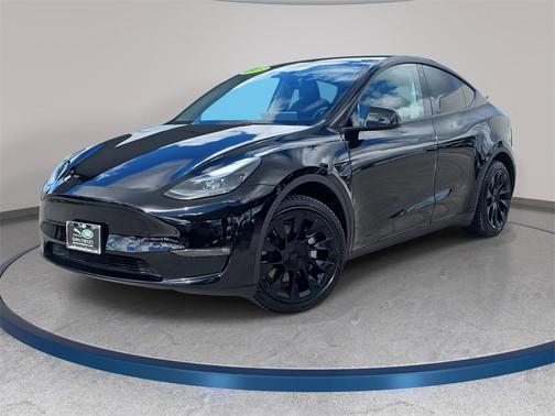 2023 Tesla Model Y Long Range