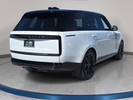 2026 Land Rover Range Rover SE
