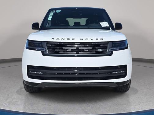 2026 Land Rover Range Rover SE