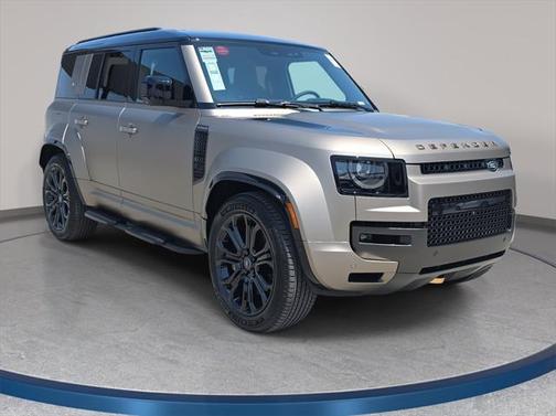 2025 Land Rover Defender V8