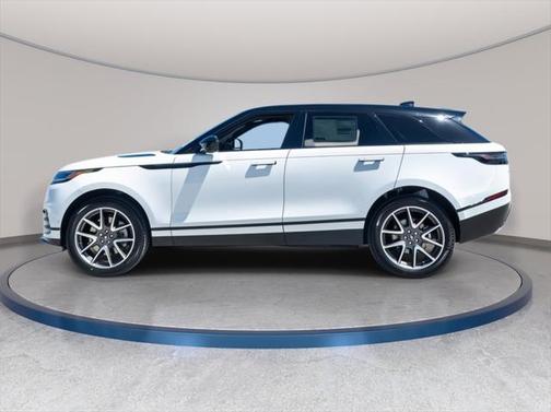 2026 Land Rover Range Rover Velar Dynamic SE