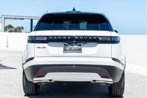 2026 Land Rover Range Rover Velar Dynamic SE