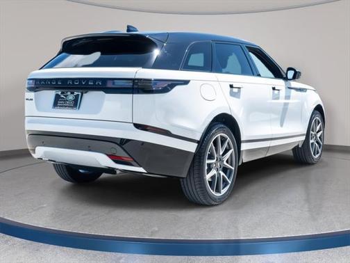 2026 Land Rover Range Rover Velar Dynamic SE