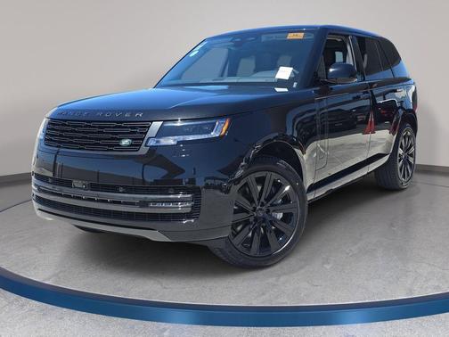 Santorini Black 2026 Land Rover Range Rover SE