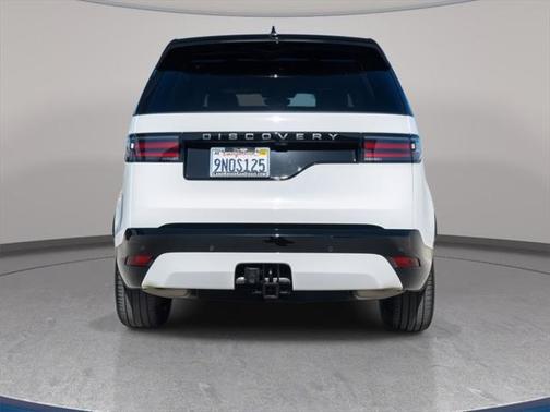 2024 Land Rover Discovery Dynamic SE