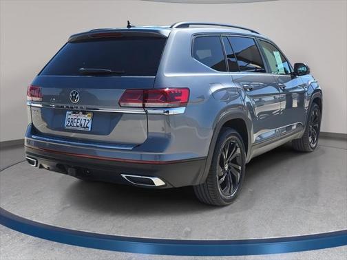 2022 Volkswagen Atlas 3.6L SE w/Technology