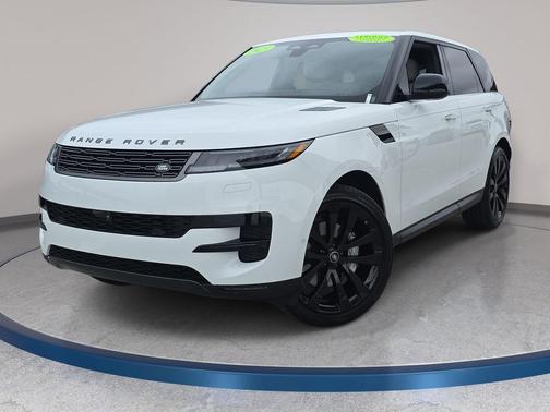 Fuji White 2025 Land Rover Range Rover Sport SE