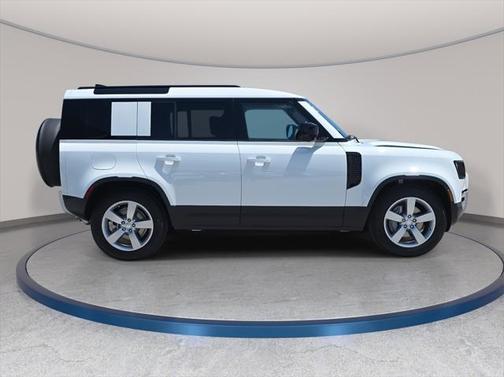 2025 Land Rover Defender S