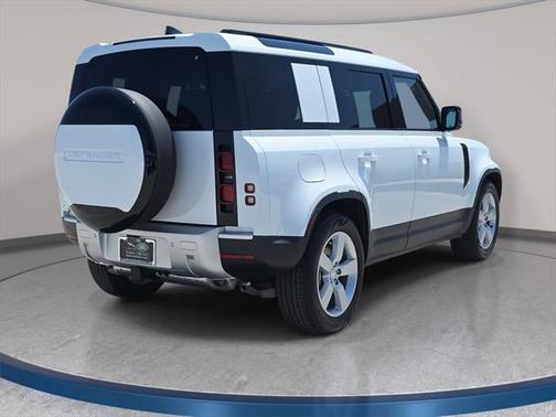 2025 Land Rover Defender S