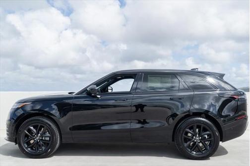 2026 Land Rover Range Rover Velar P250 SE R-Dynamic