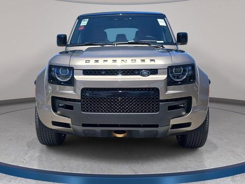 Petra Copper Premium Metallic 2026 Land Rover Defender OCTA