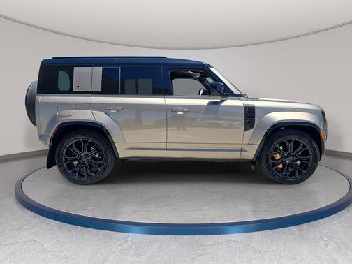 Petra Copper Premium Metallic 2026 Land Rover Defender OCTA