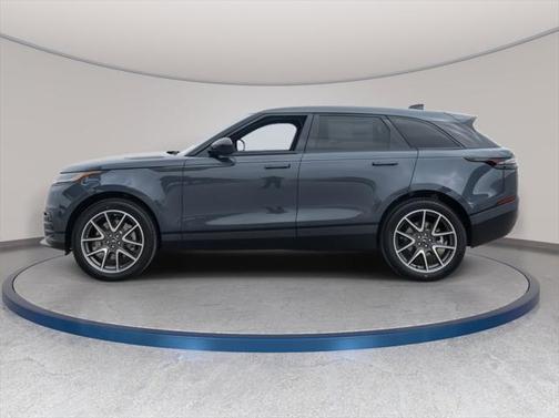 2026 Land Rover Range Rover Velar Dynamic SE