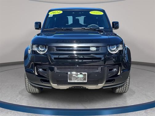 2024 Land Rover Defender V8