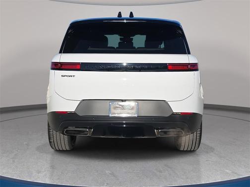 2024 Land Rover Range Rover Sport SE
