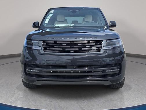 Carpathian Gray Premium Metallic 2026 Land Rover Range Rover SE
