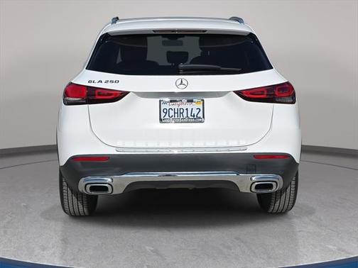 2021 Mercedes-Benz GLA 250 Base 4MATIC