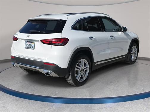 2021 Mercedes-Benz GLA 250 Base 4MATIC