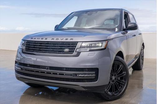 2025 Land Rover Range Rover SE