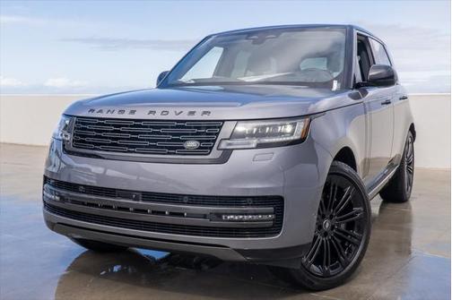 2025 Land Rover Range Rover SE