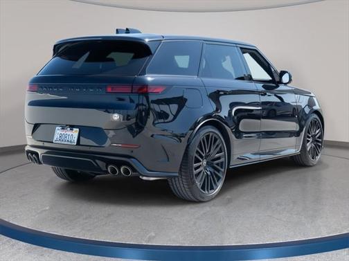 2025 Land Rover Range Rover Sport SV