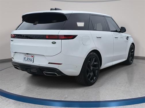 2023 Land Rover Range Rover Sport SE
