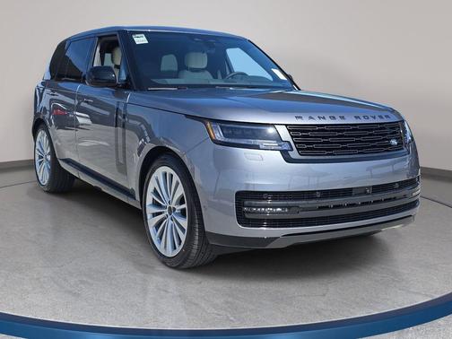 Grey 2026 Land Rover Range Rover SE