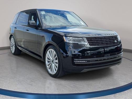 Santorini Black 2026 Land Rover Range Rover SE