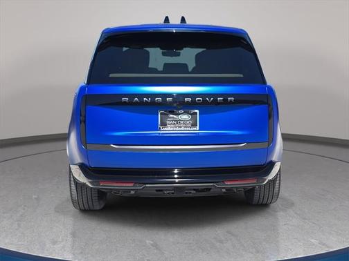 2025 Land Rover Range Rover Autobiography