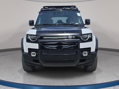 Borasco Gray Metallic 2026 Land Rover Defender X