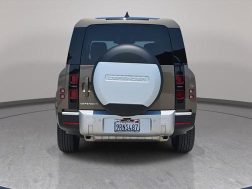 2024 Land Rover Defender S