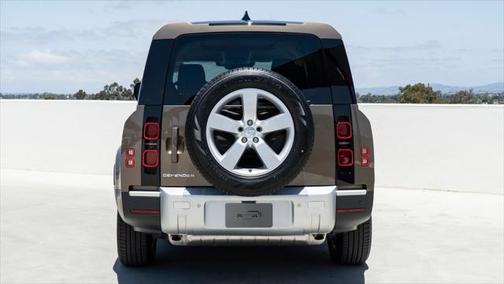 2024 Land Rover Defender S