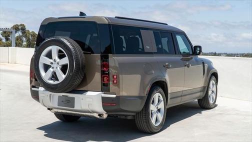 2024 Land Rover Defender S