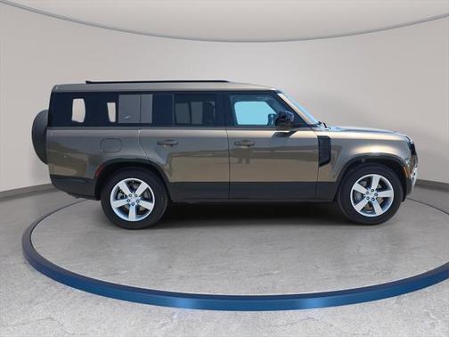 2024 Land Rover Defender S