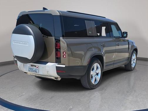 2024 Land Rover Defender S