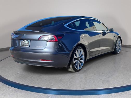 2019 Tesla Model 3 Long Range