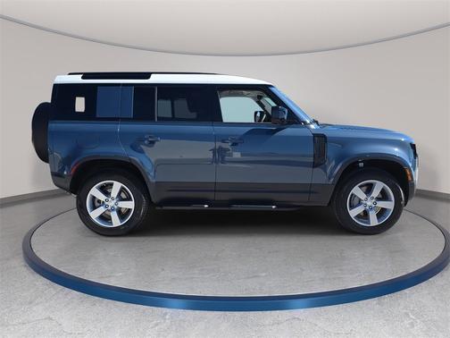 2025 Land Rover Defender S